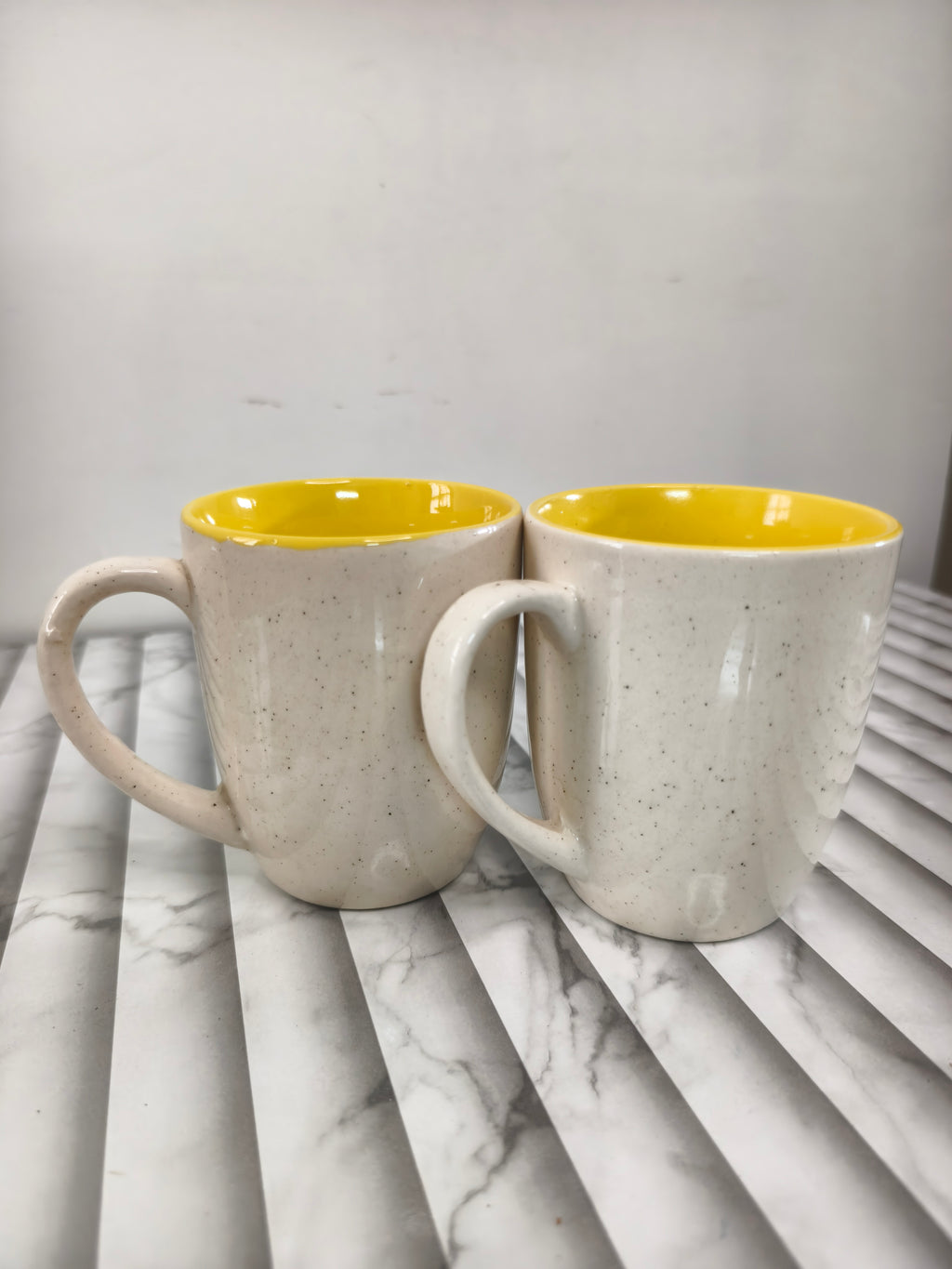 Speckled Ceramic Coffee Mugs (Set of 2), Two-Tone Beige with Green Interior, Rustic Style Tea Cups, 350ml